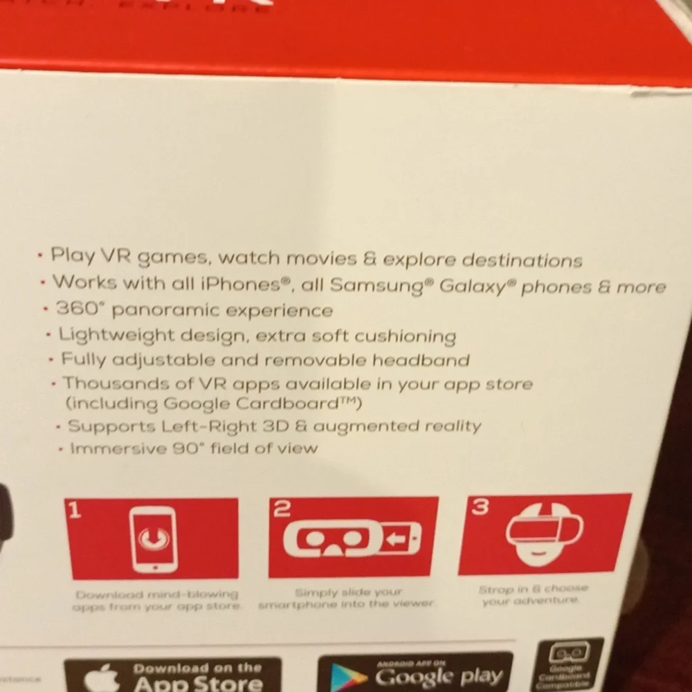 Black Virtual Reality Headset